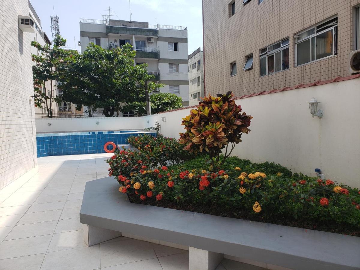 Apartamento Familiar Em Asturias Guaruja Exterior photo
